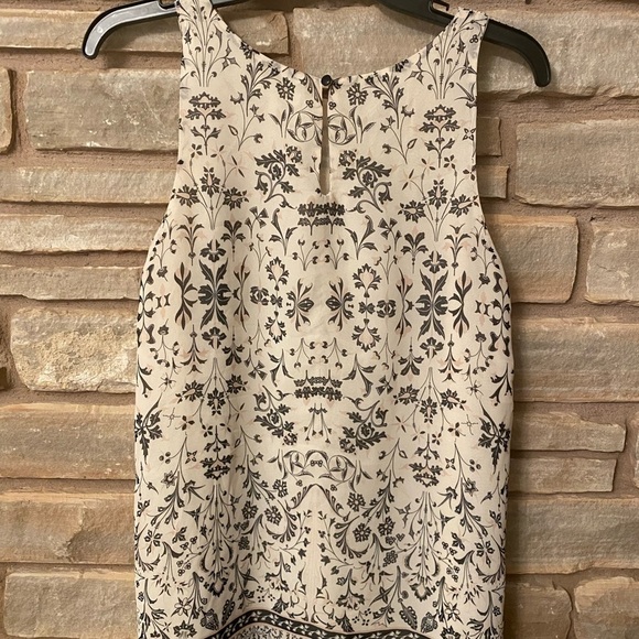Max Studio Women's Tank Top Blouse Sz S Off White Floral Sleeveless Layered - Picture 4 of 10